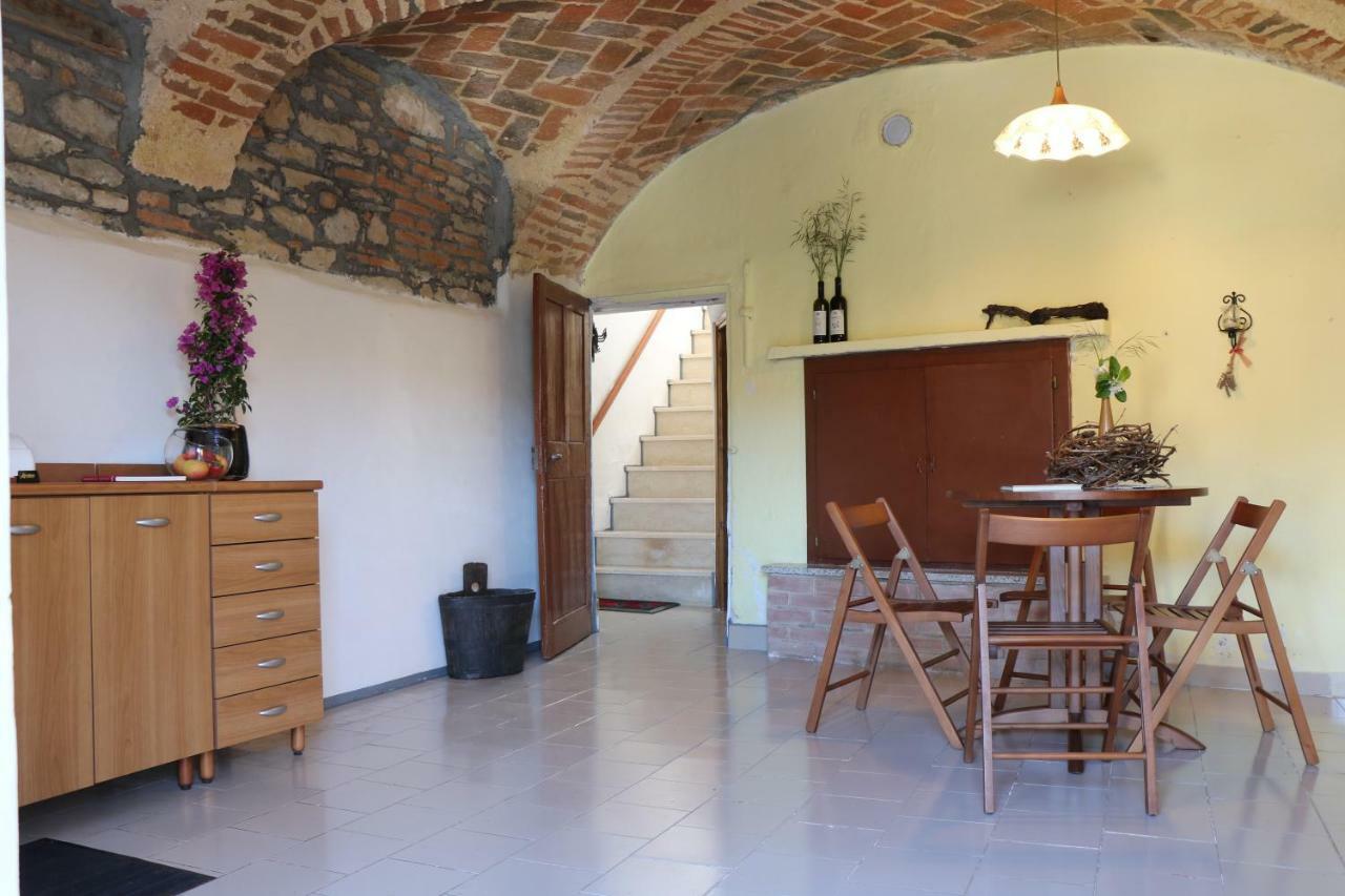 Casa Re - B&B E Vino A Montabone Exterior foto